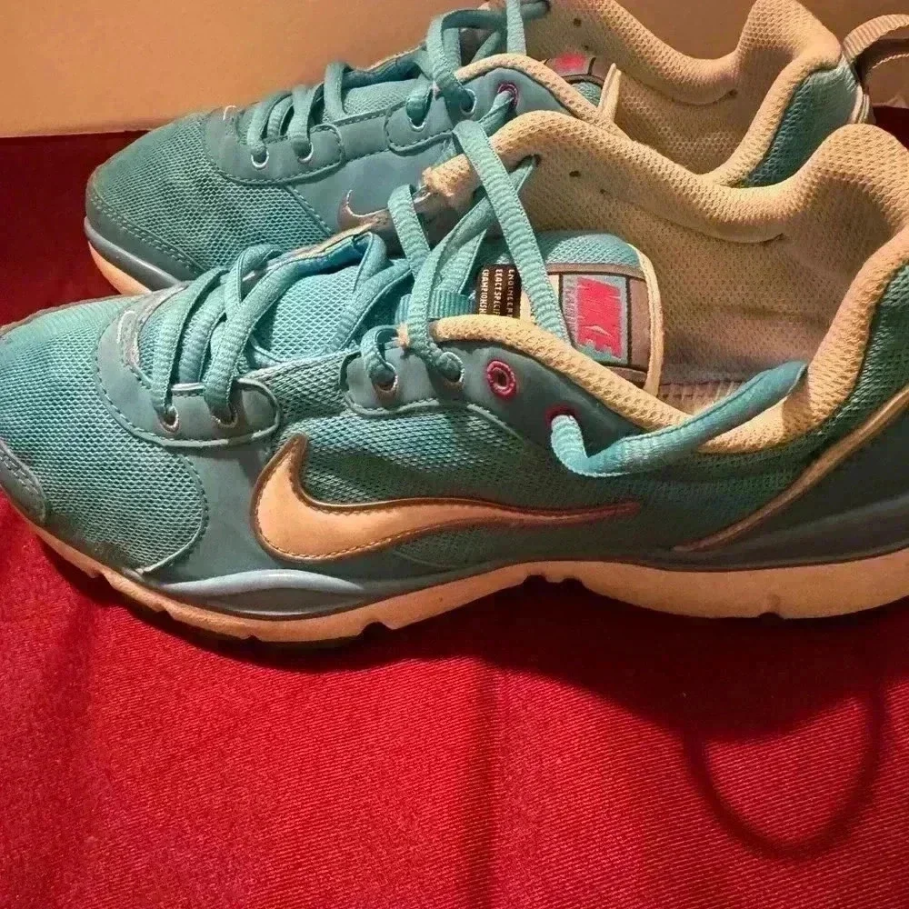 Nike Flex TR Shoes Women’s Size 9